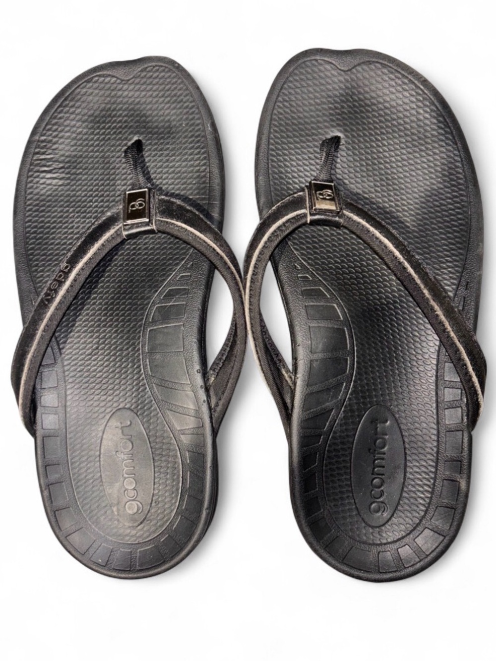 Women’s Black GComfort Cushioned Flip Sandals